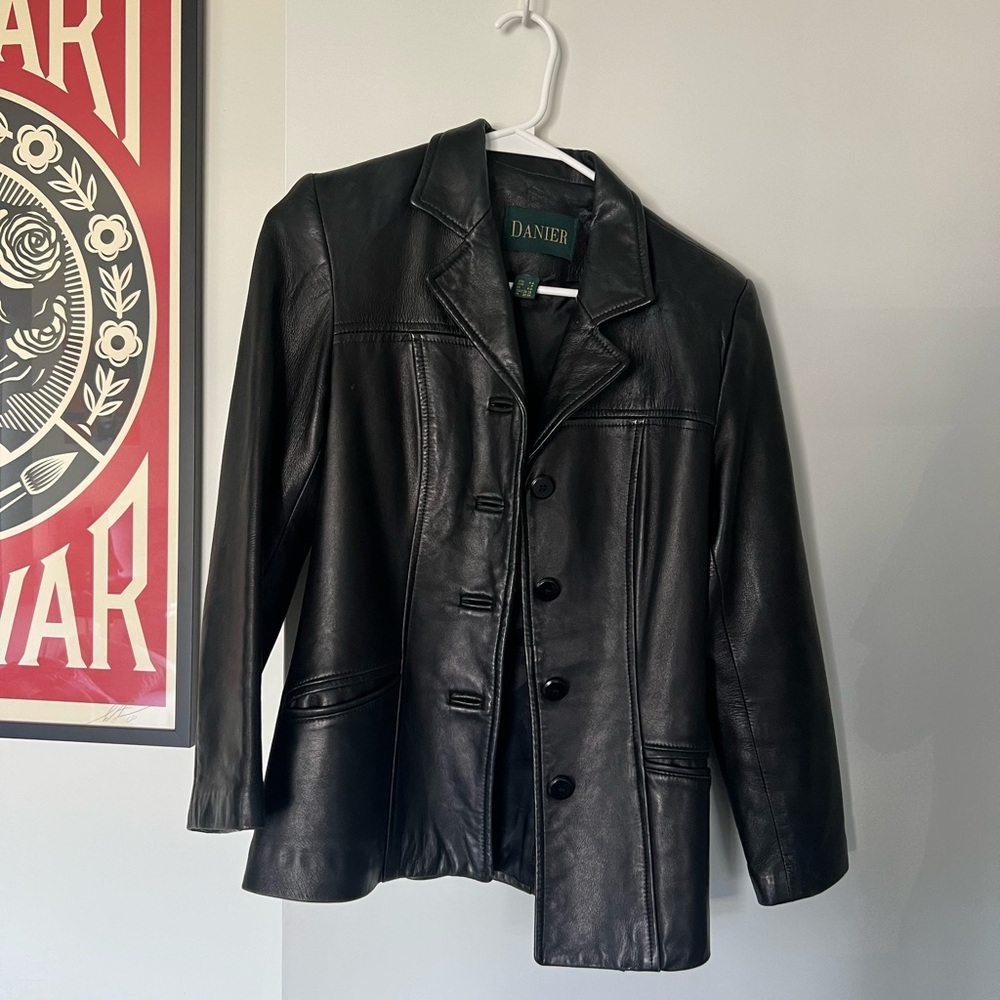Danier leather blazer jacket